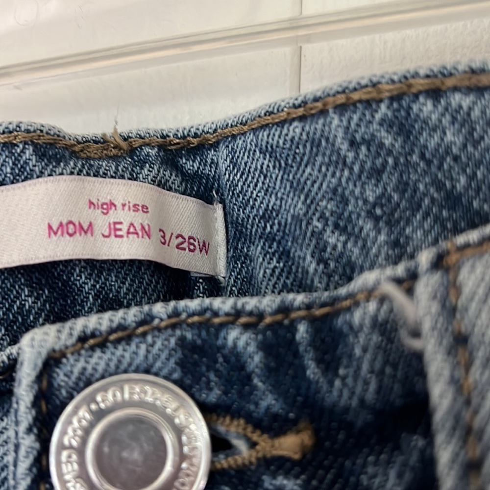 Jeans - Picture 4 of 4